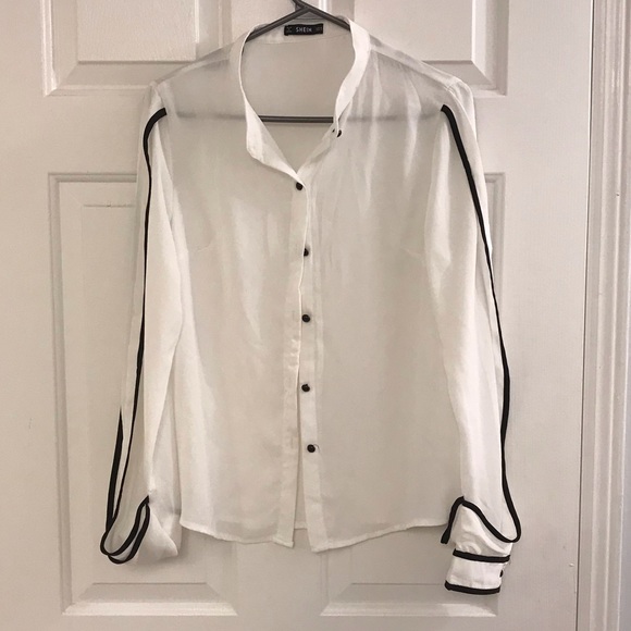 White blouse - Picture 1 of 5